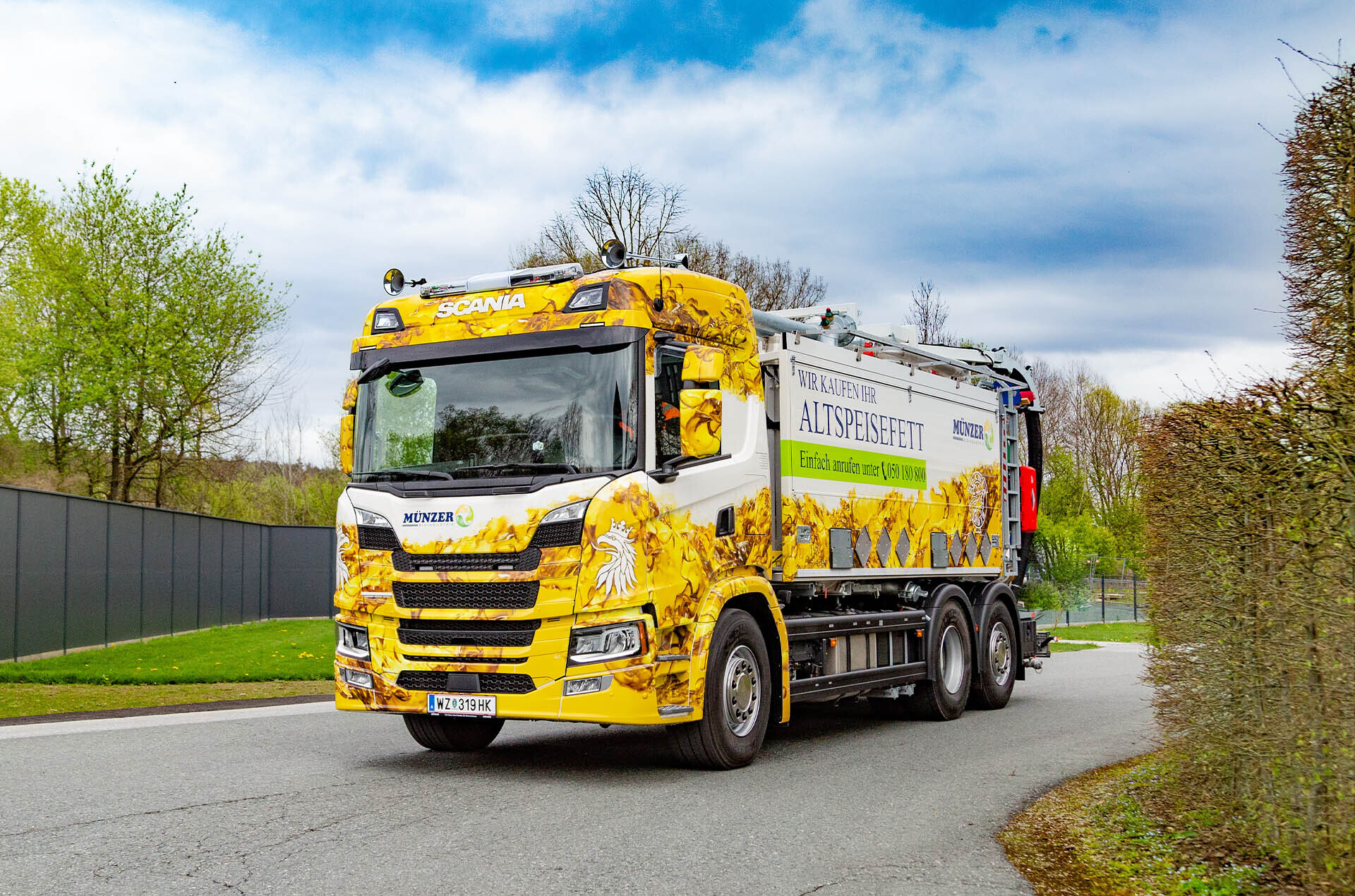 Grease trap truck – front view