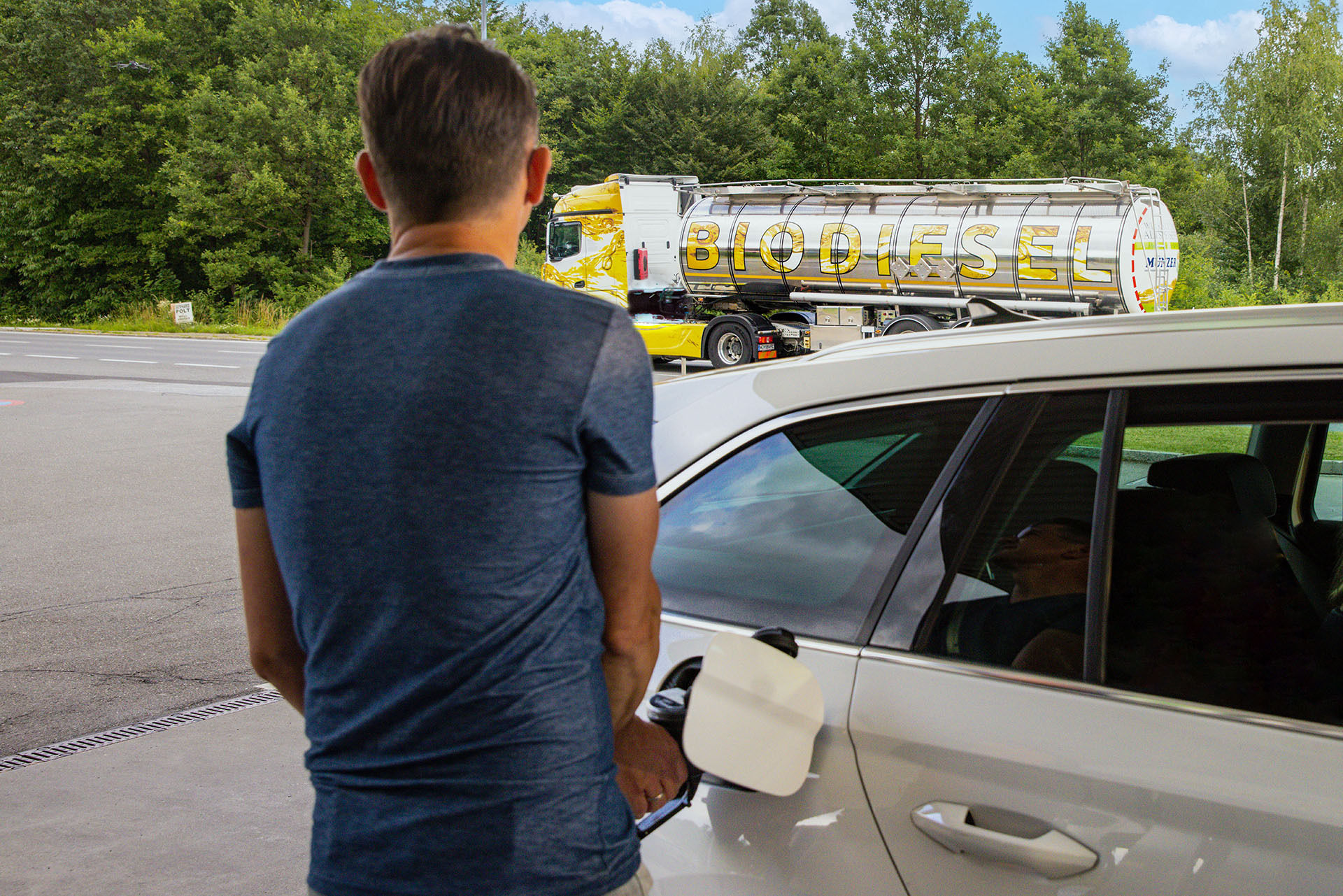 BioDiesel Tanklaster Tankstelle